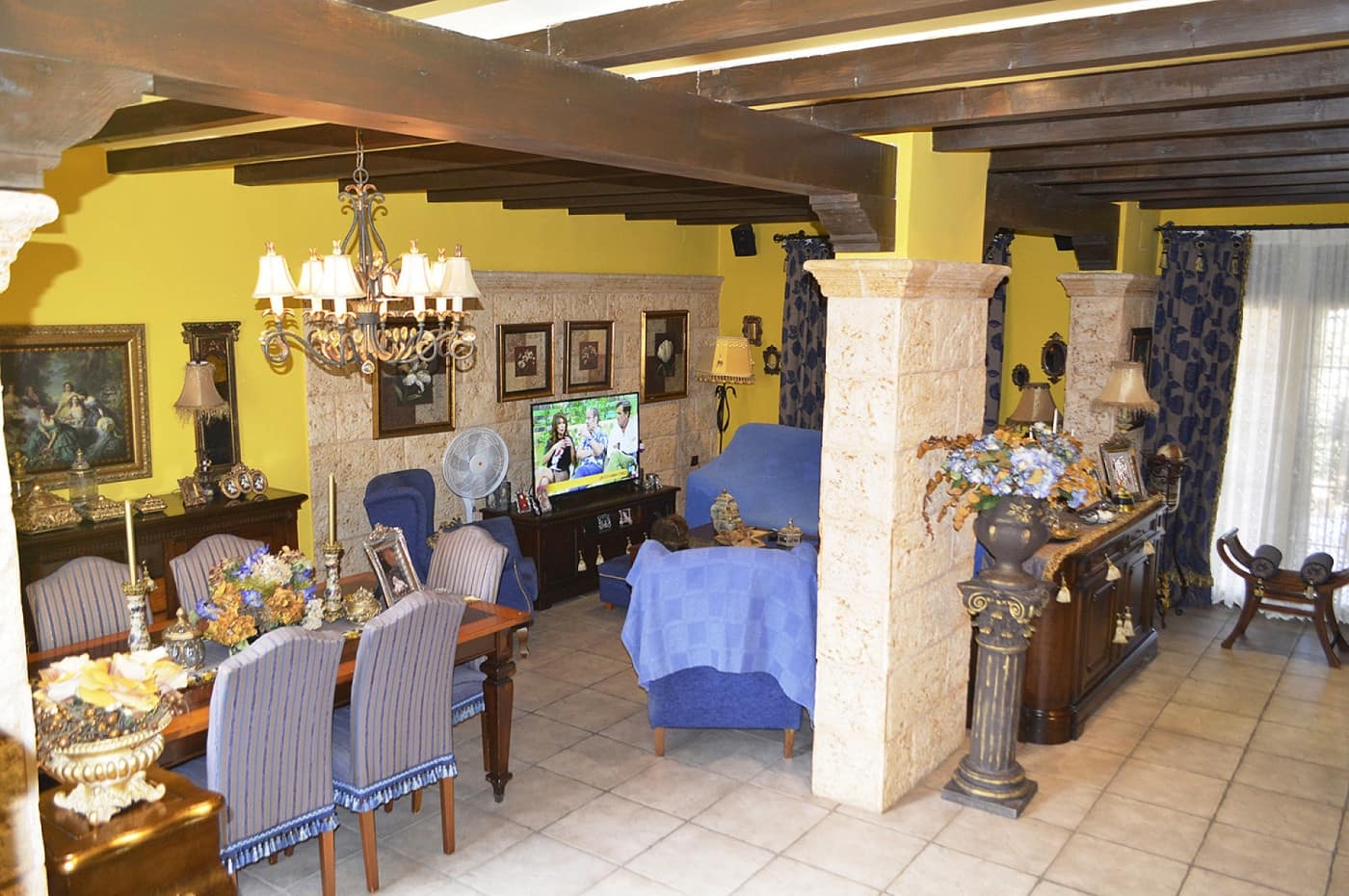 2 soveværelse Finca/Landehus til salg i Bigastro med swimmingpool garage - € 550.000 (Ref: 6350895)