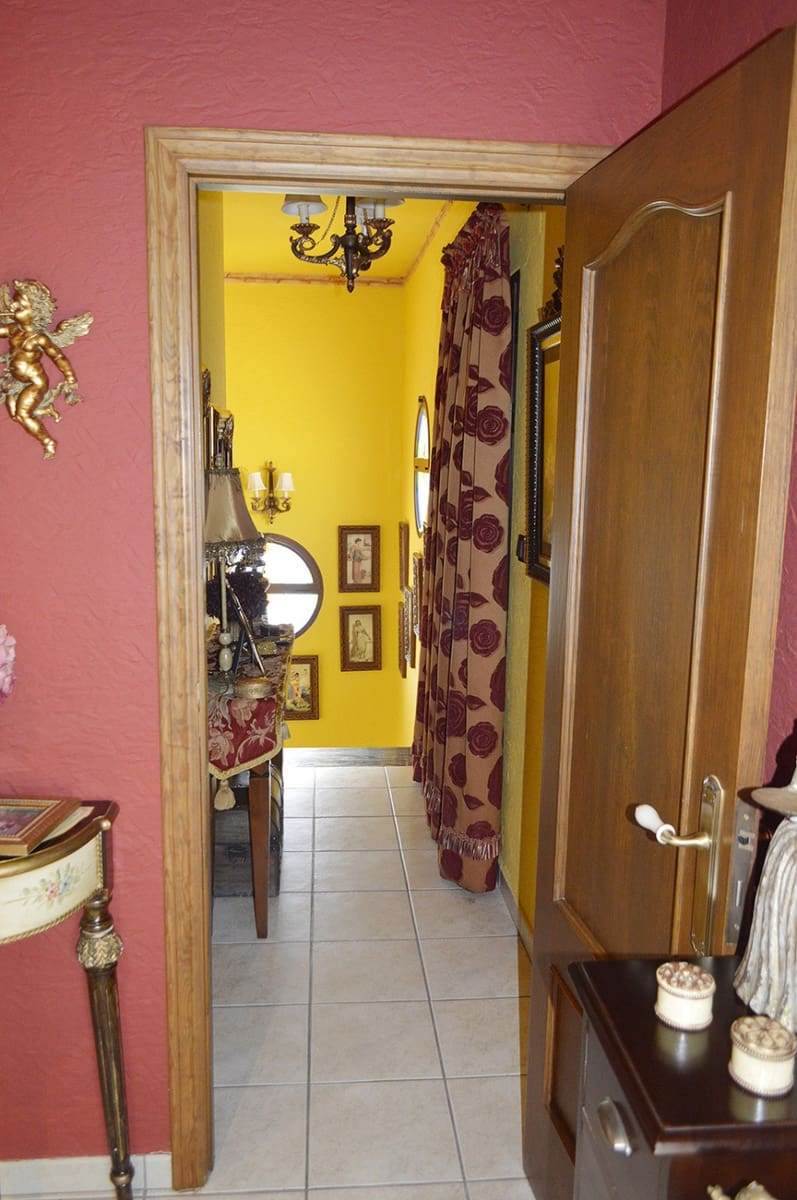 2 soveværelse Finca/Landehus til salg i Bigastro med swimmingpool garage - € 550.000 (Ref: 6350895)