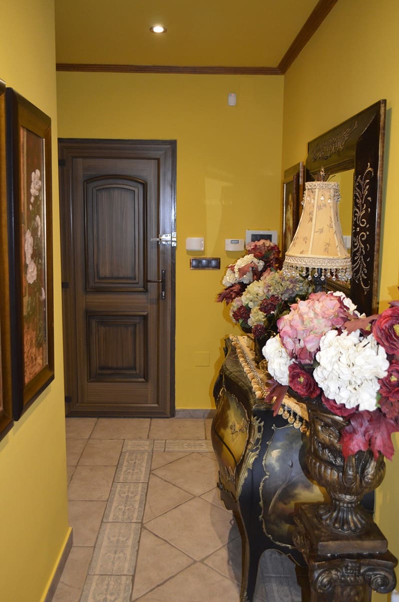 2 soveværelse Finca/Landehus til salg i Bigastro med swimmingpool garage - € 550.000 (Ref: 6350895)