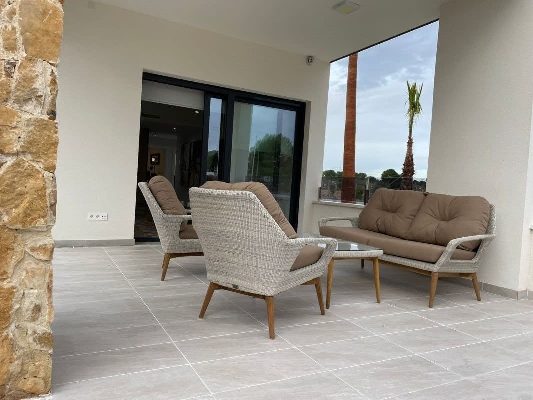 2 quarto Apartamento para venda em Torrevieja com piscina garagem - 272 000 € (Ref: 6573739)