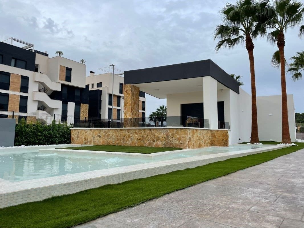 2 quarto Apartamento para venda em Torrevieja com piscina garagem - 272 000 € (Ref: 6573739)