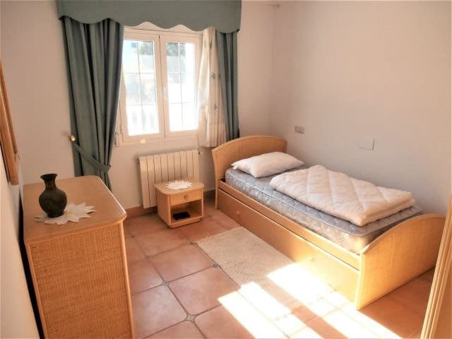 4 camera da letto Villa in vendita in Filipinas con piscina - 519.995 € (Rif: 6754761)