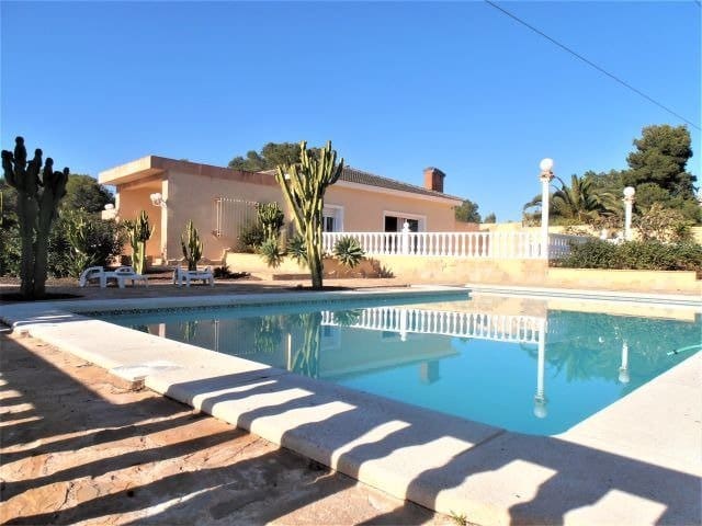 4 sovrum Villa till salu i Las Filipinas med pool - 519 995 € (Ref: 6754761)