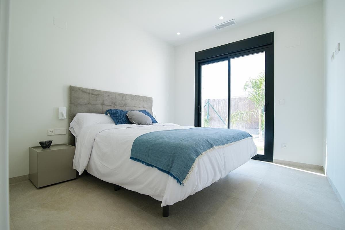 4 bedroom Villa for sale in Los Montesinos with pool - € 509,000 (Ref: 6806452)