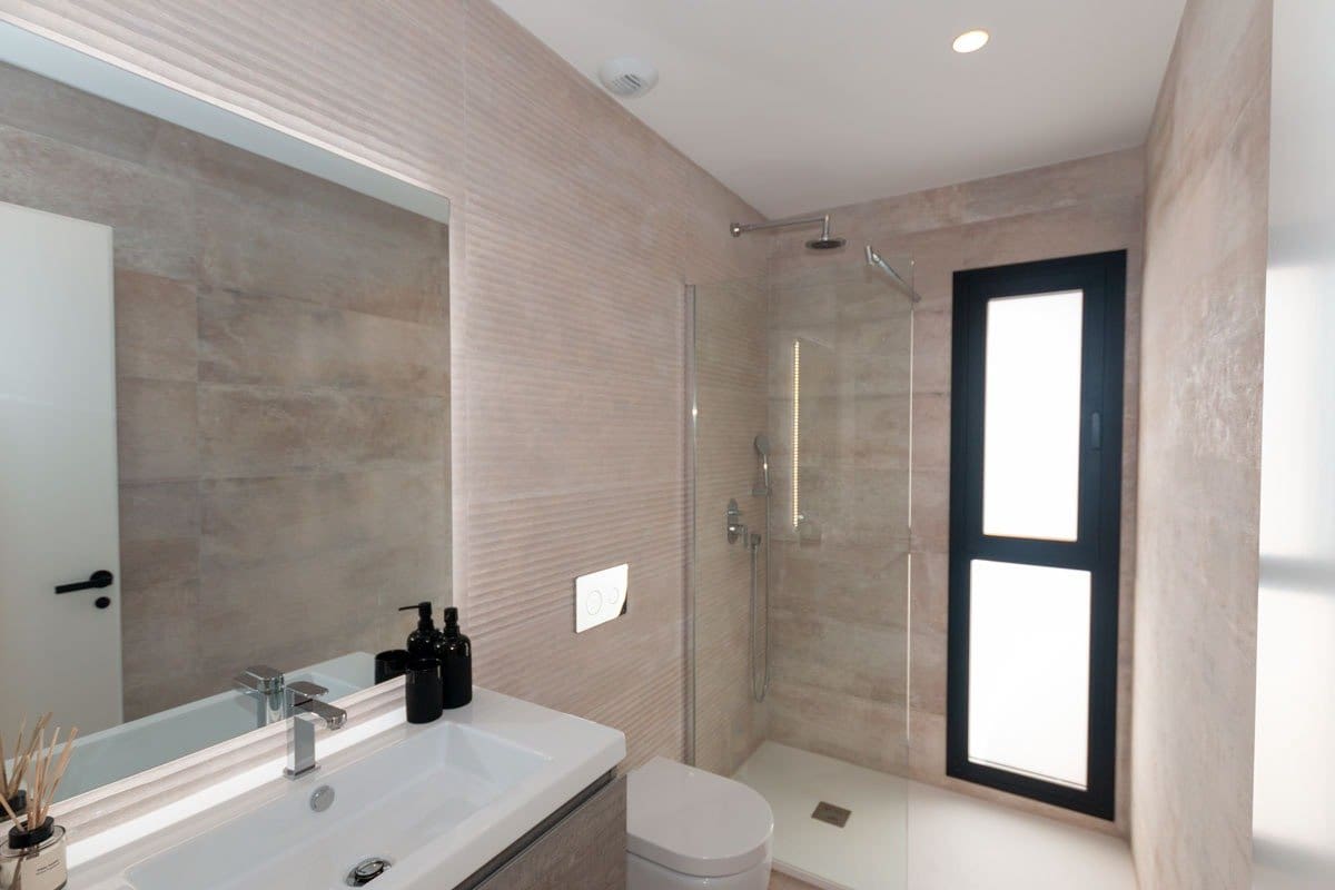 3 bedroom Villa for sale in Los Altos with pool - € 499,000 (Ref: 7184996)