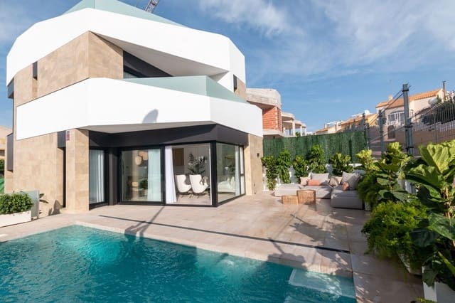 3 soverom Villa til salgs i Los Altos med svømmebasseng - € 499 000 (Ref: 7184996)