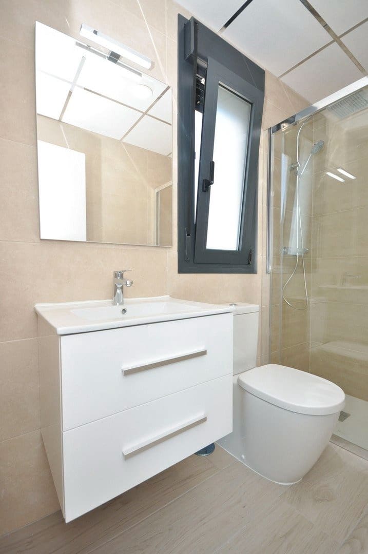 3 sovrum Villa till salu i Pilar de la Horadada - 329 900 € (Ref: 7227324)