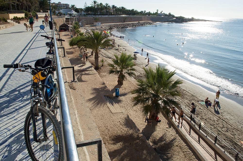 2 bedroom Apartment for sale in Punta Prima with pool - € 364,000 (Ref: 7452120)