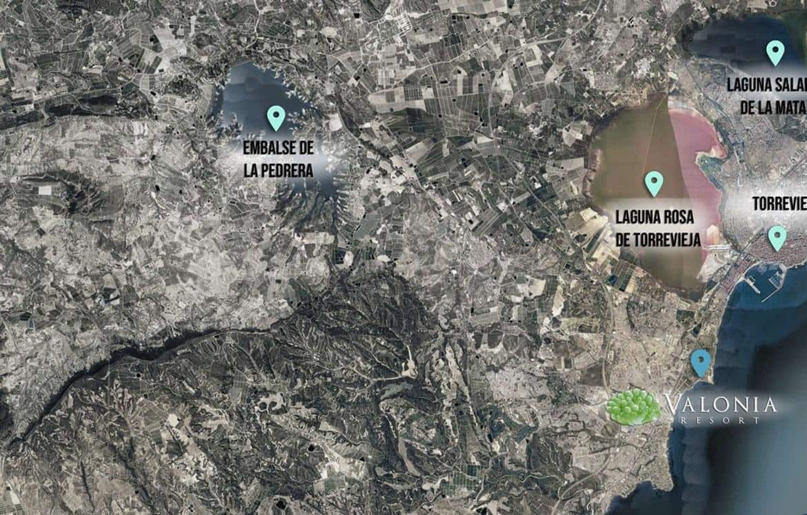 2 bedroom Apartment for sale in Punta Prima with pool - € 364,000 (Ref: 7452120)