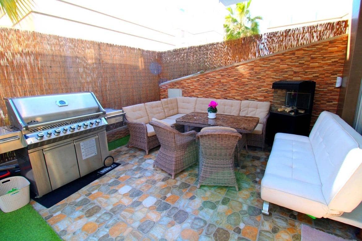 3 bedroom Villa for sale in Rojales with pool - € 339,500 (Ref: 7528227)