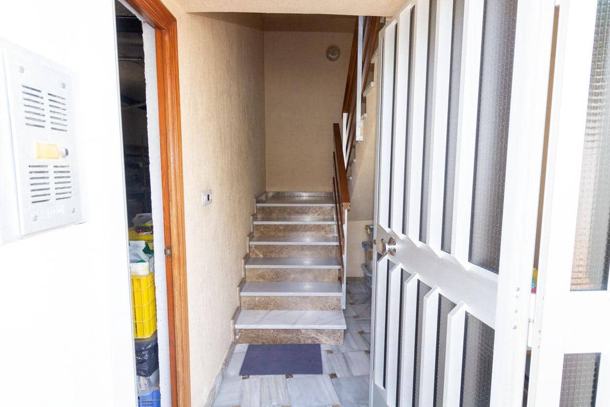 3 soveværelse Villa til salg i Hurchillo med garage - € 129.900 (Ref: 8093816)