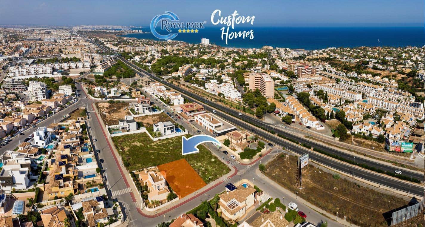 3 soverom Villa til salgs i Cabo Roig med svømmebasseng - € 1 490 000 (Ref: 8093825)