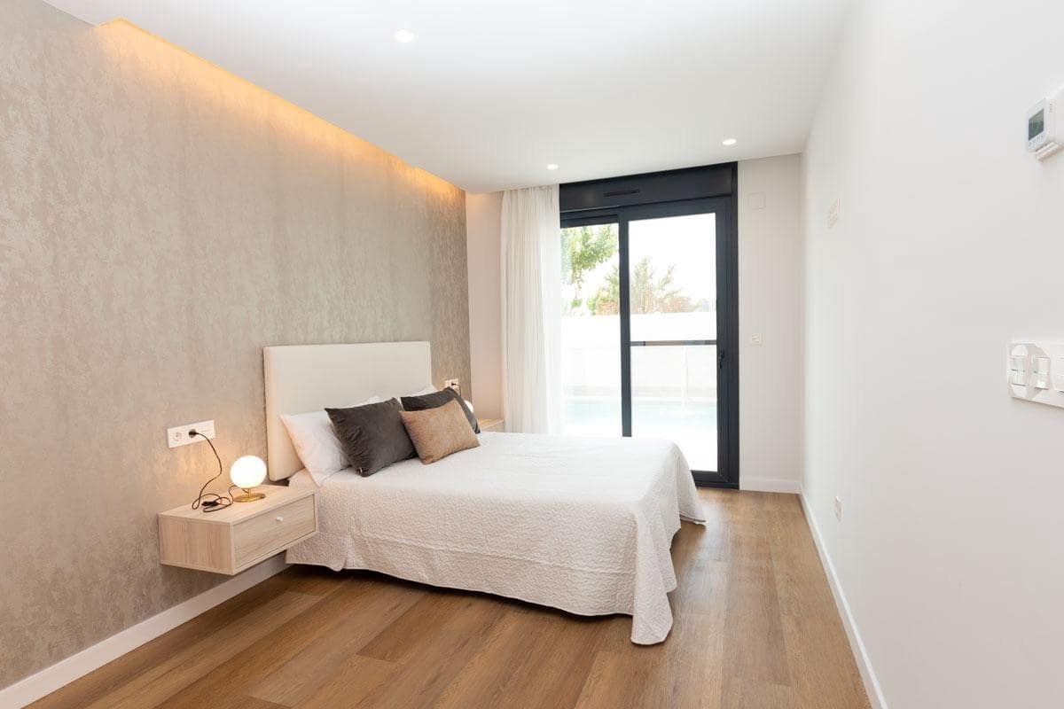 3 camera da letto Villa in vendita in Pilar de la Horadada con piscina garage - 725.000 € (Rif: 8098226)