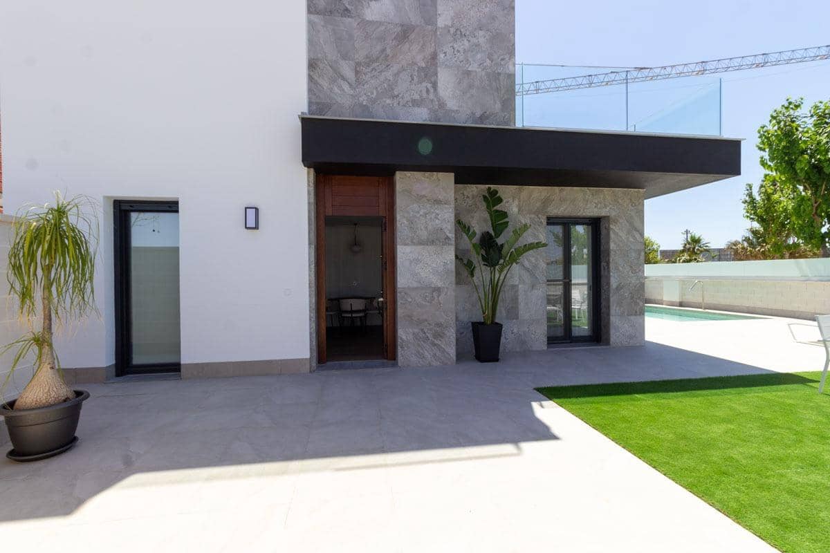 3 camera da letto Villa in vendita in Pilar de la Horadada con piscina garage - 725.000 € (Rif: 8098226)