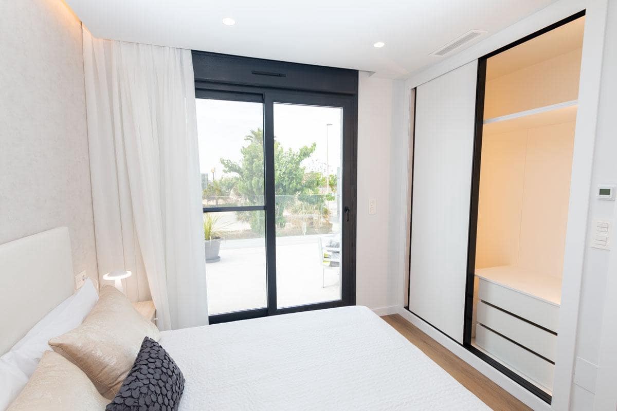 3 camera da letto Villa in vendita in Pilar de la Horadada con piscina garage - 725.000 € (Rif: 8098226)