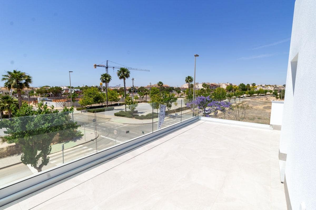 3 camera da letto Villa in vendita in Pilar de la Horadada con piscina garage - 725.000 € (Rif: 8098226)