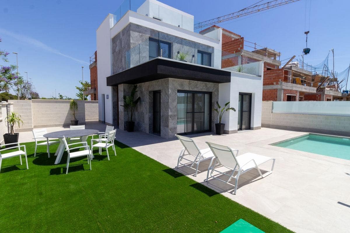 3 camera da letto Villa in vendita in Pilar de la Horadada con piscina garage - 725.000 € (Rif: 8098226)