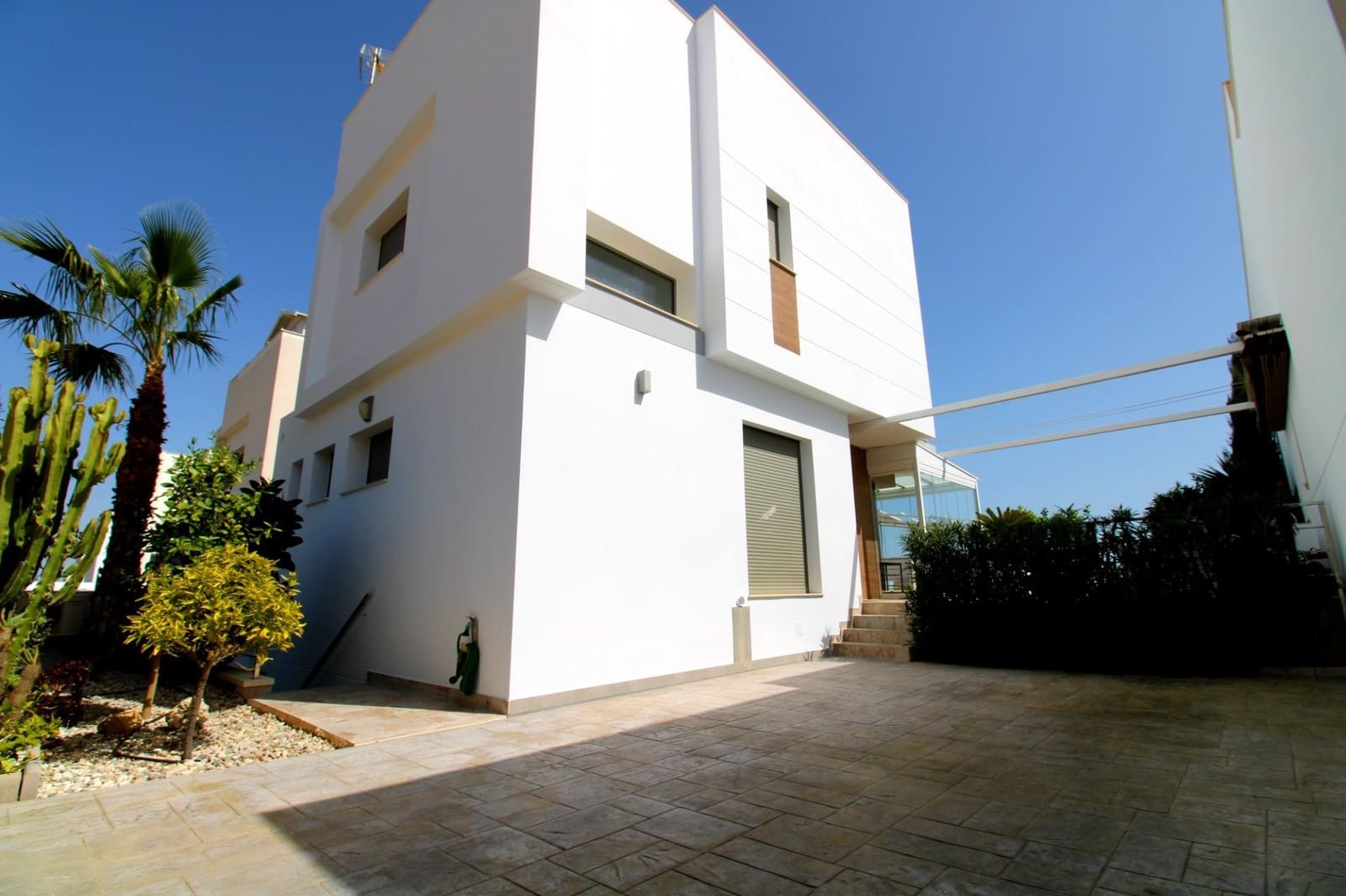 5 soverom Villa til salgs i San Miguel de Salinas med svømmebasseng - € 589 000 (Ref: 8314169)