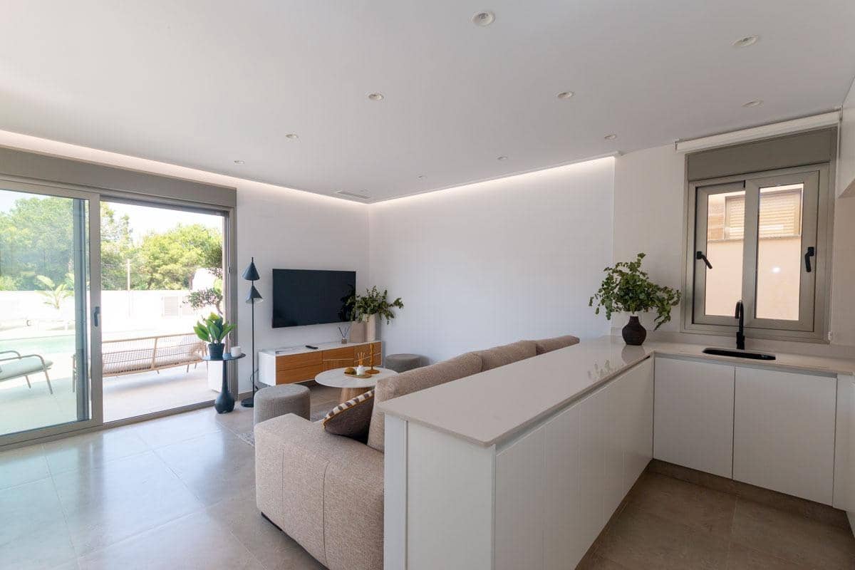 3 soveværelse Villa til salg i Pilar de la Horadada med swimmingpool - € 474.900 (Ref: 8849785)