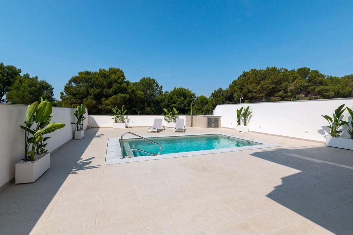 3 soveværelse Villa til salg i Pilar de la Horadada med swimmingpool - € 474.900 (Ref: 8849785)