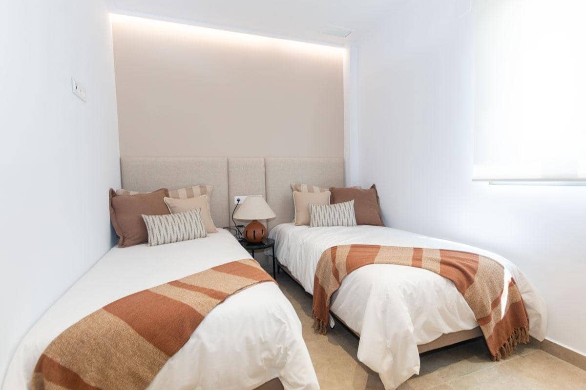 3 soveværelse Villa til salg i Pilar de la Horadada med swimmingpool - € 474.900 (Ref: 8849785)