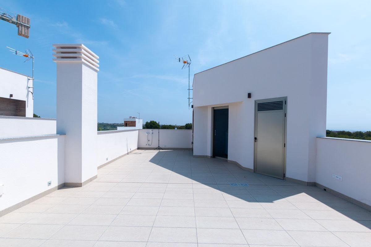 3 soveværelse Villa til salg i Pilar de la Horadada med swimmingpool - € 474.900 (Ref: 8849785)