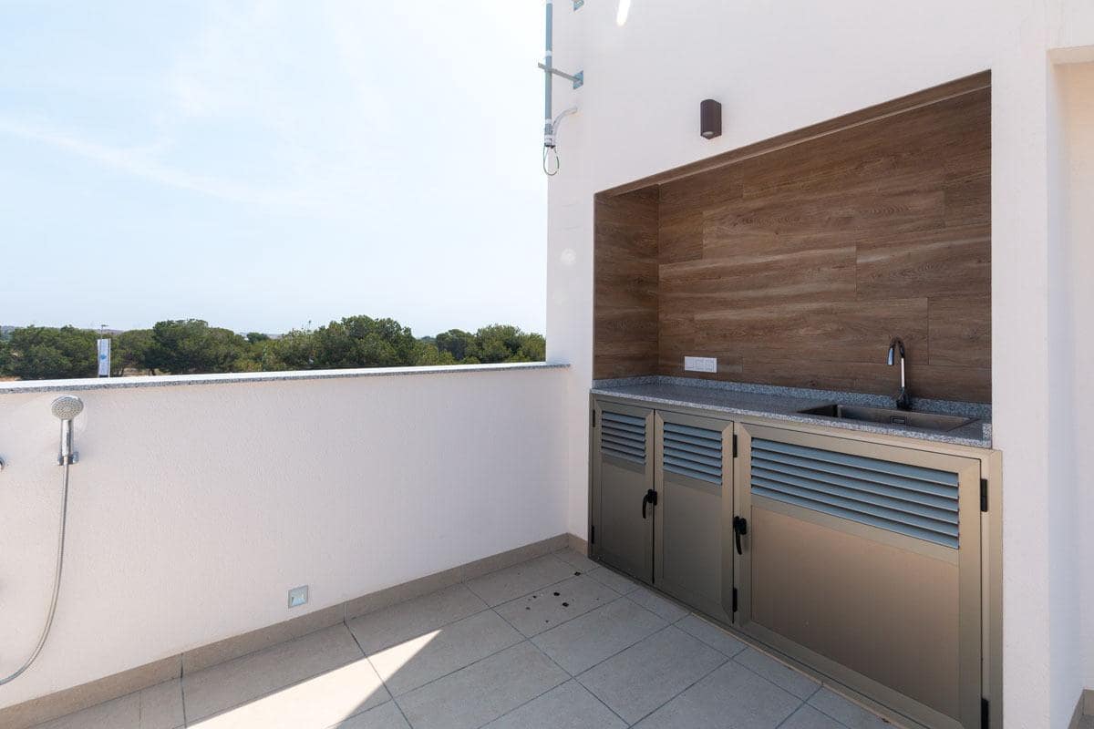 3 soveværelse Villa til salg i Pilar de la Horadada med swimmingpool - € 474.900 (Ref: 8849785)