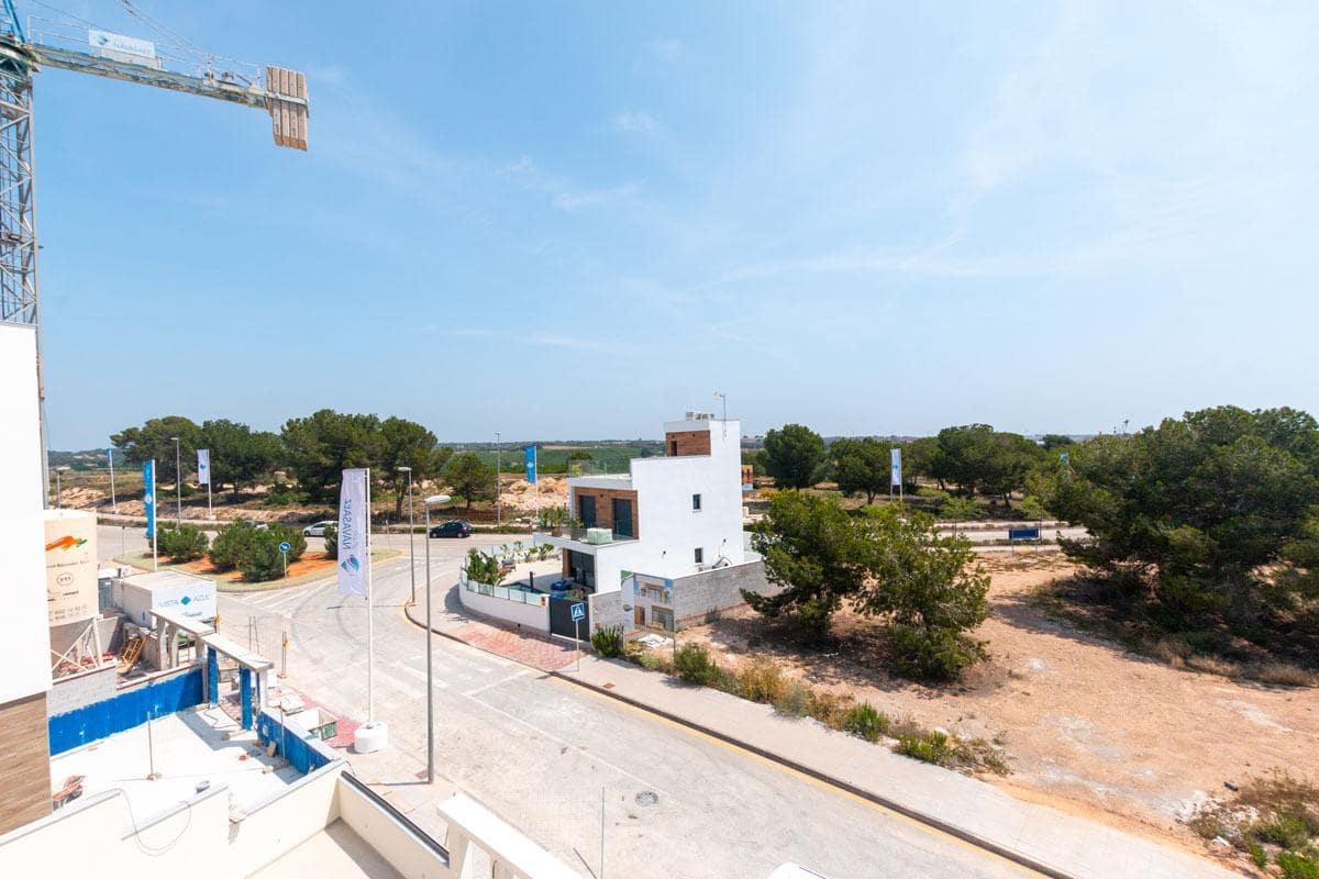 3 soveværelse Villa til salg i Pilar de la Horadada med swimmingpool - € 474.900 (Ref: 8849785)