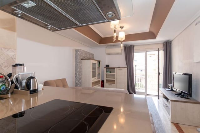 Studio til salg i Torrevieja - € 119.900 (Ref: 8902222)