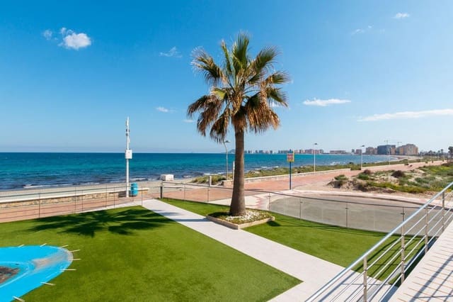 2 soverom Leilighet til salgs i La Manga del Mar Menor med svømmebasseng garasje - € 184 000 (Ref: 8926631)