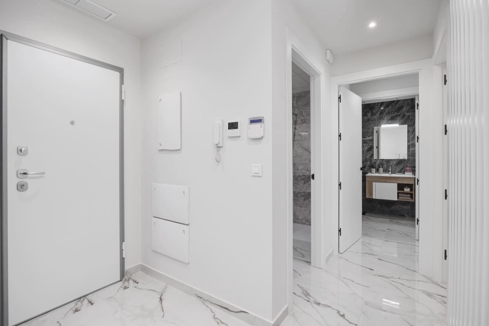 2 bedroom Apartment for sale in San Miguel de Salinas with pool - € 239,000 (Ref: 8944005)