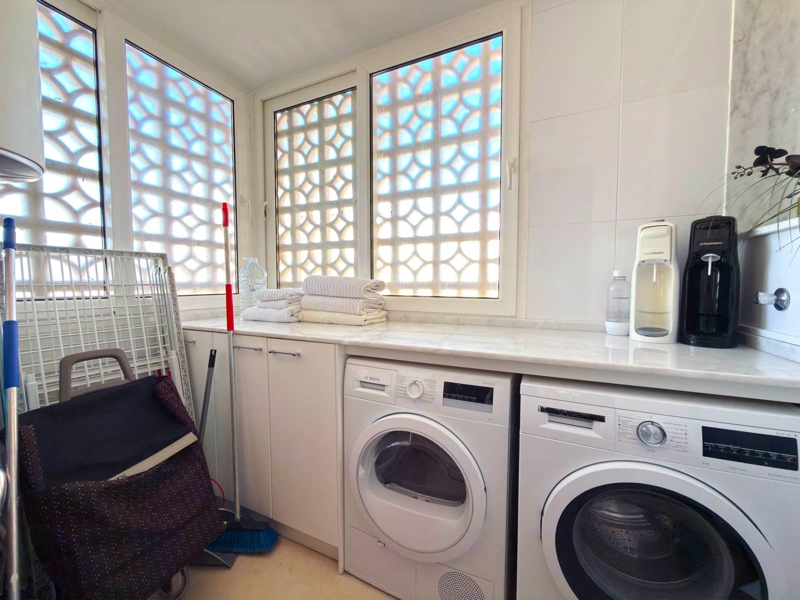 3 slaapkamer Appartement te koop in Torrevieja met garage - € 529.000 (Ref: 8961718)