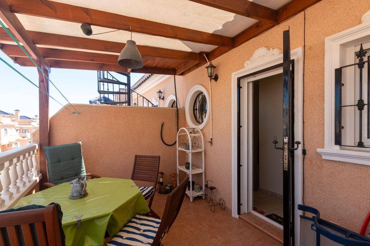 2 soveværelse Rækkehus til salg i Los Dolses med swimmingpool - € 214.000 (Ref: 8961719)