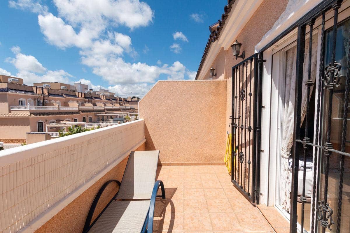 2 soveværelse Rækkehus til salg i Los Dolses med swimmingpool - € 214.000 (Ref: 8961719)