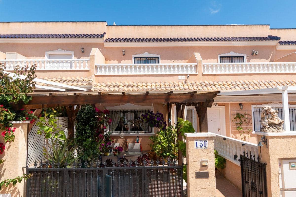 2 soveværelse Rækkehus til salg i Los Dolses med swimmingpool - € 214.000 (Ref: 8961719)