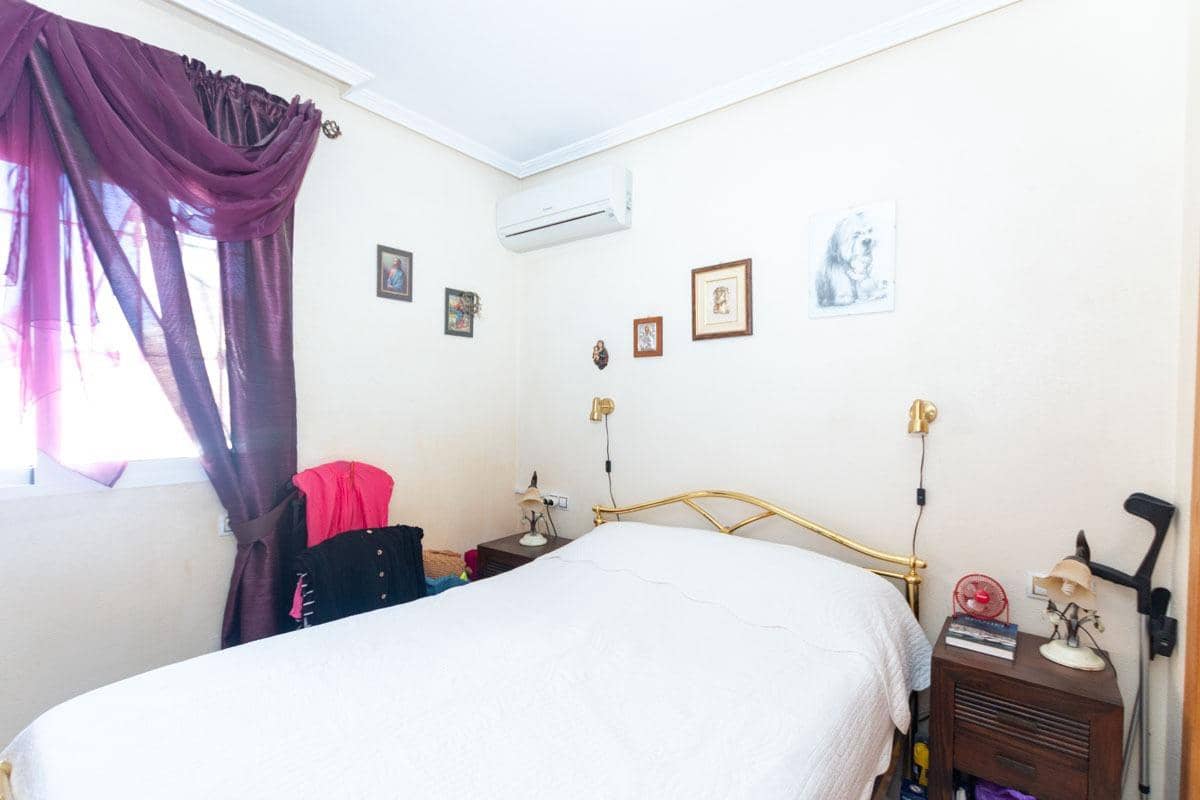 2 soveværelse Rækkehus til salg i Los Dolses med swimmingpool - € 214.000 (Ref: 8961719)