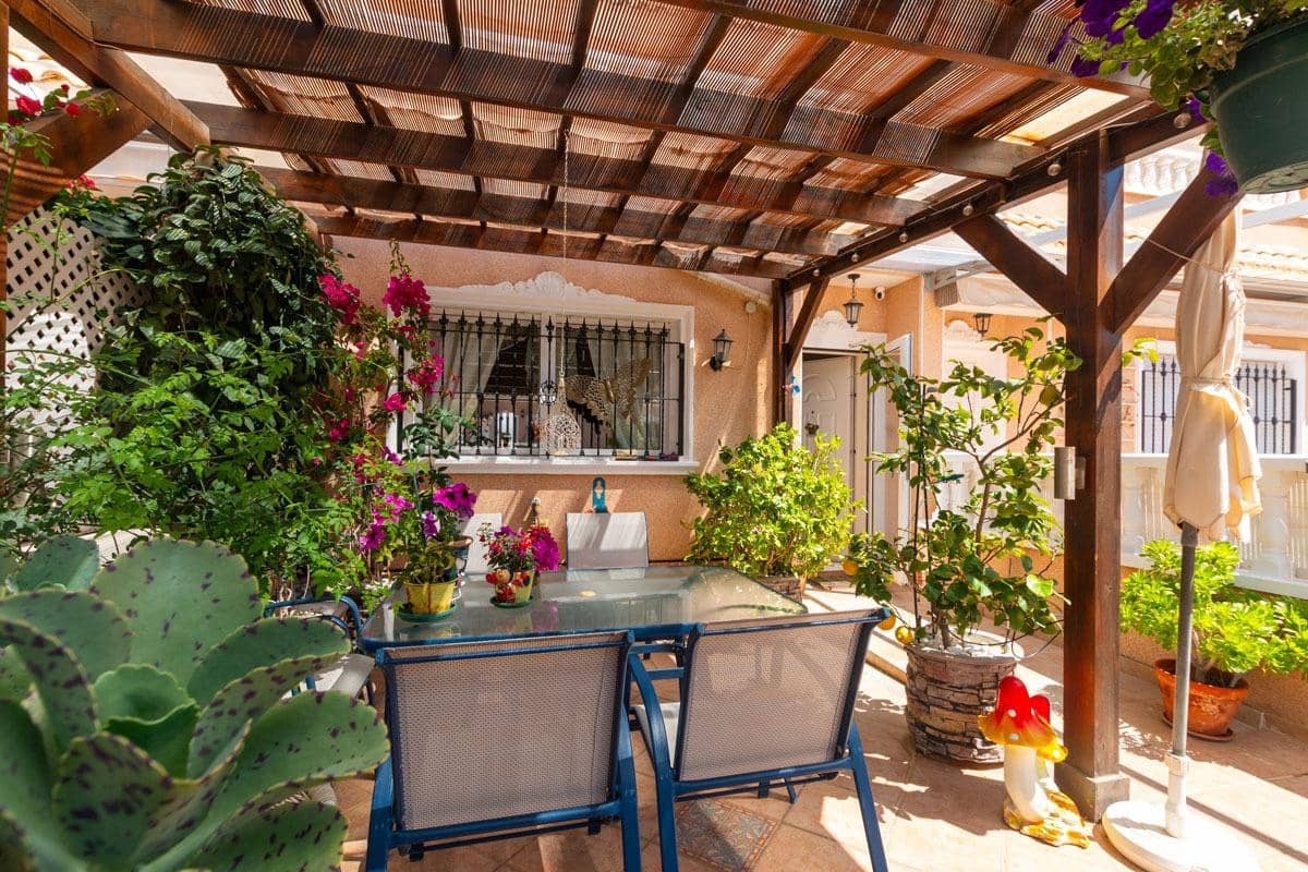 2 soveværelse Rækkehus til salg i Los Dolses med swimmingpool - € 214.000 (Ref: 8961719)