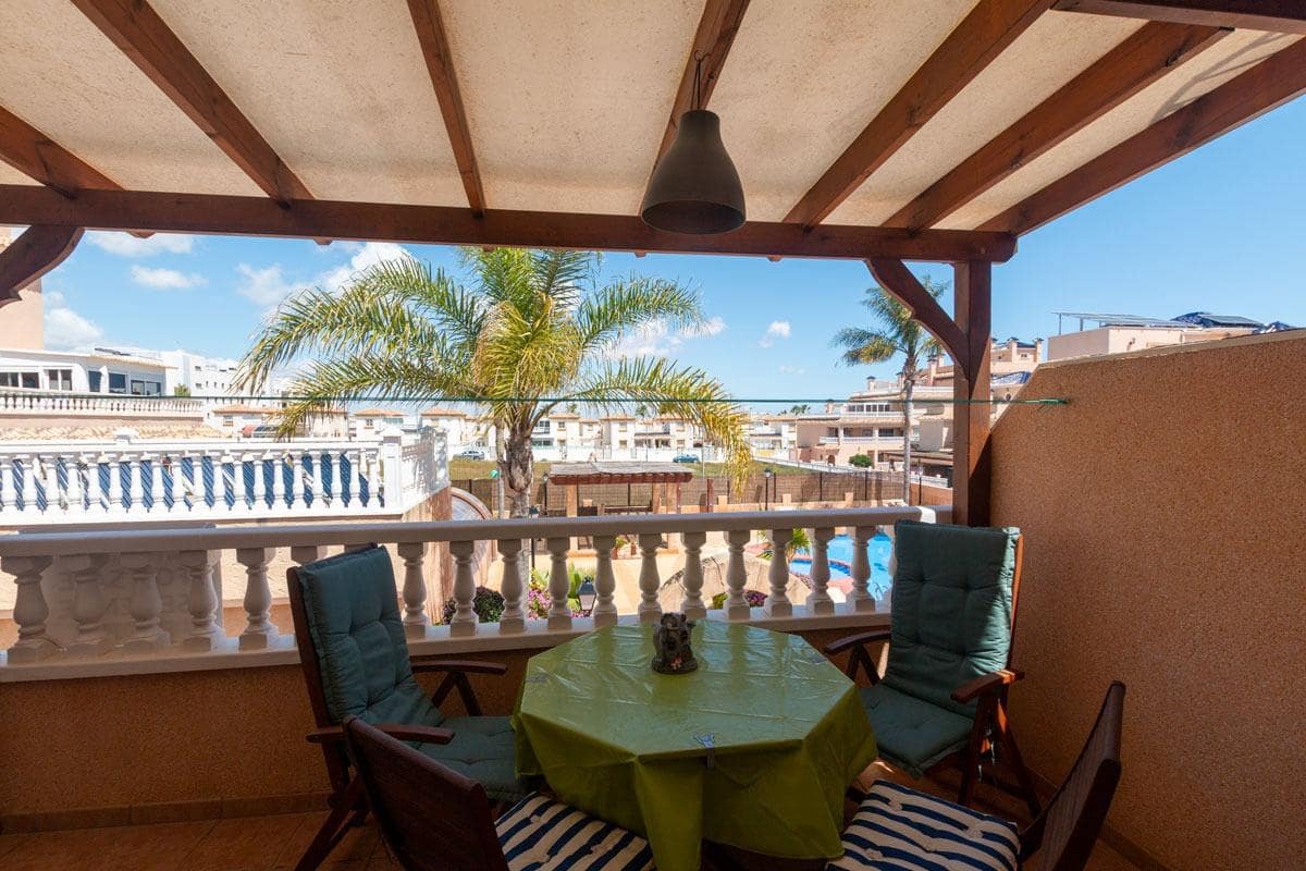 2 soveværelse Rækkehus til salg i Los Dolses med swimmingpool - € 214.000 (Ref: 8961719)