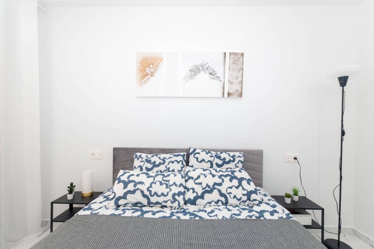 1 bedroom Apartment for sale in Torrevieja with pool - € 185,000 (Ref: 8970503)