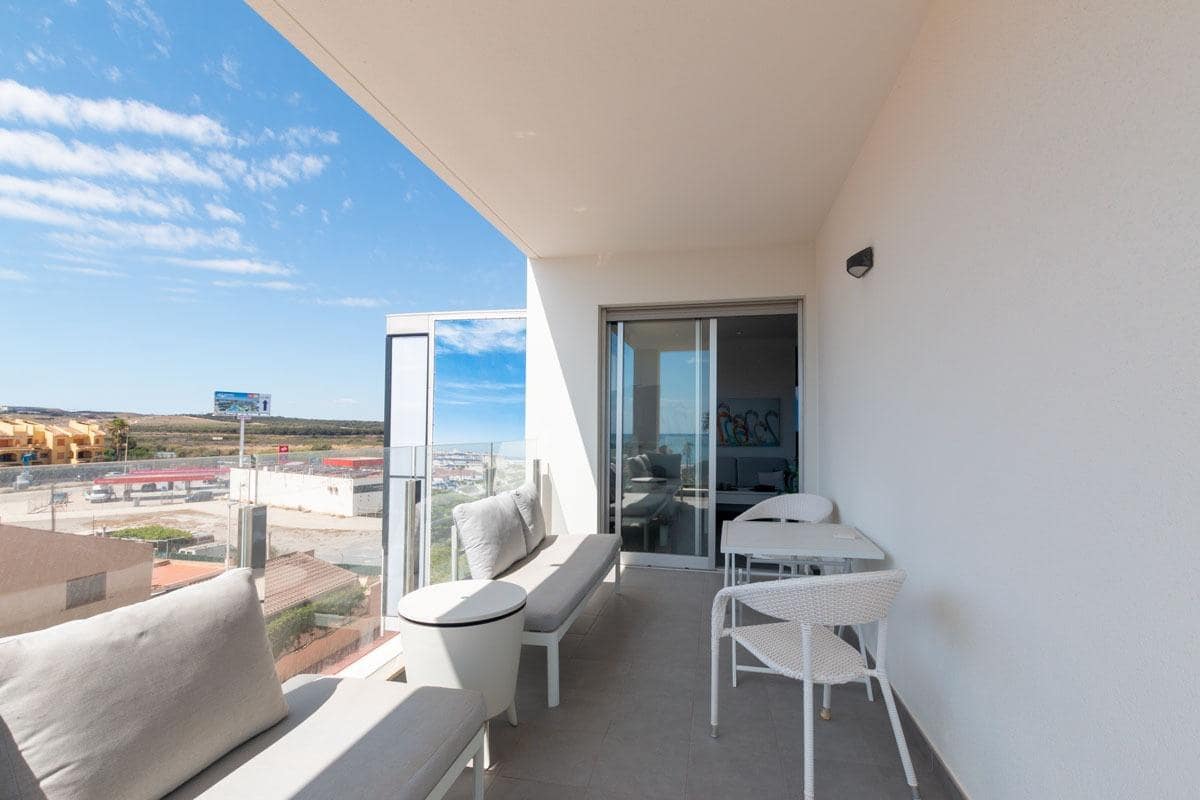 2 soveværelse Lejlighed til salg i La Mata med swimmingpool garage - € 349.000 (Ref: 8986113)