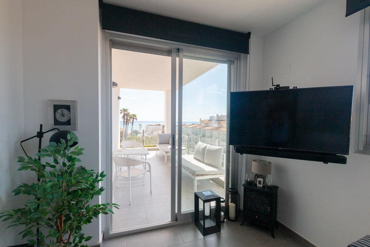 2 soveværelse Lejlighed til salg i La Mata med swimmingpool garage - € 349.000 (Ref: 8986113)