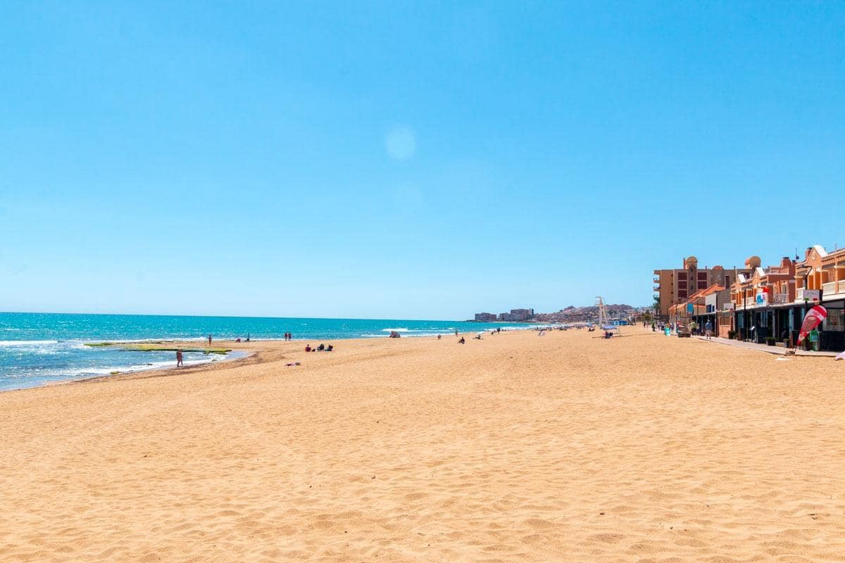 2 soveværelse Lejlighed til salg i La Mata med swimmingpool garage - € 349.000 (Ref: 8986113)