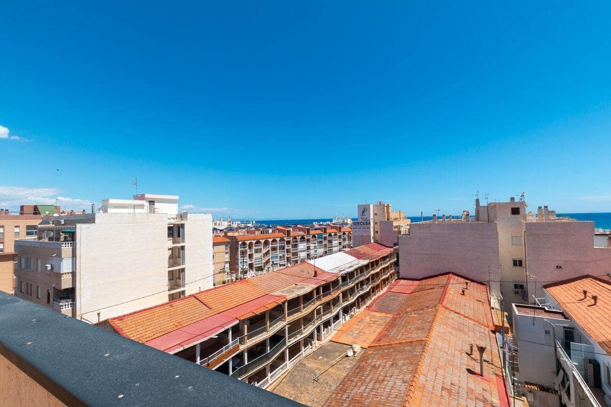 2 Zimmer Apartment zu verkaufen in Torrevieja - 170.000 € (Ref: 8993907)