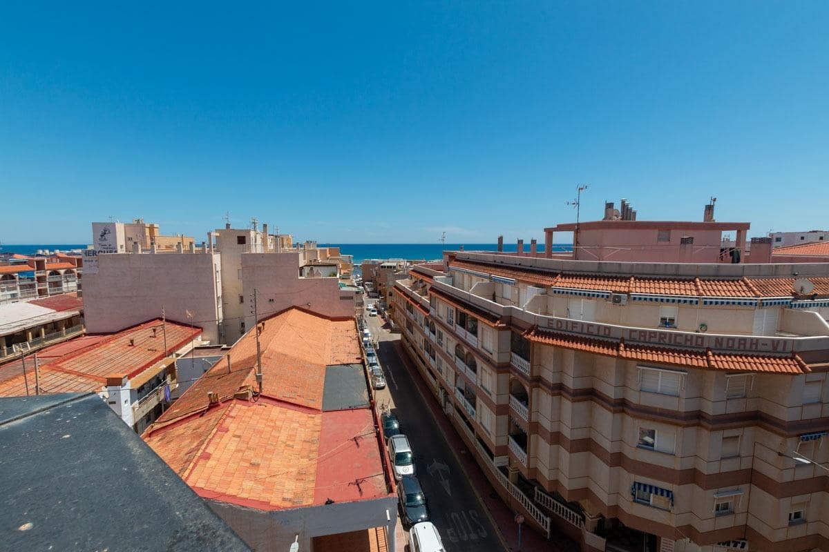 2 Zimmer Apartment zu verkaufen in Torrevieja - 170.000 € (Ref: 8993907)
