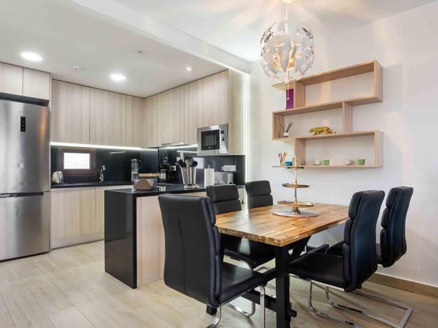 2 soverom Bungalow til salgs i Los Balcones med garasje - € 349 000 (Ref: 9100851)