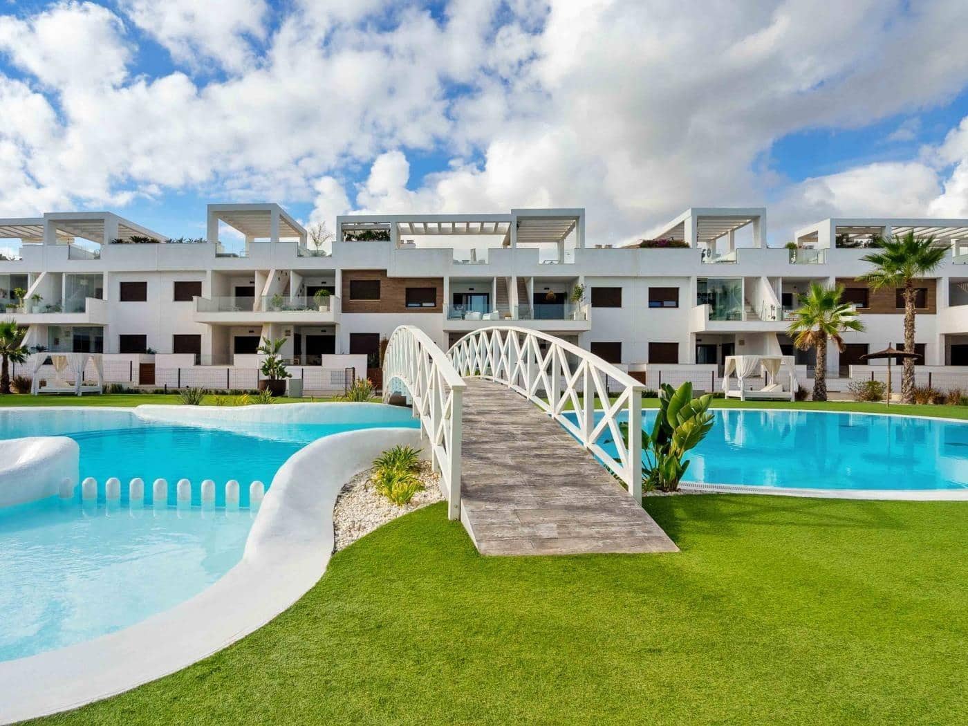 2 soverom Bungalow til salgs i Los Balcones med garasje - € 349 000 (Ref: 9100851)