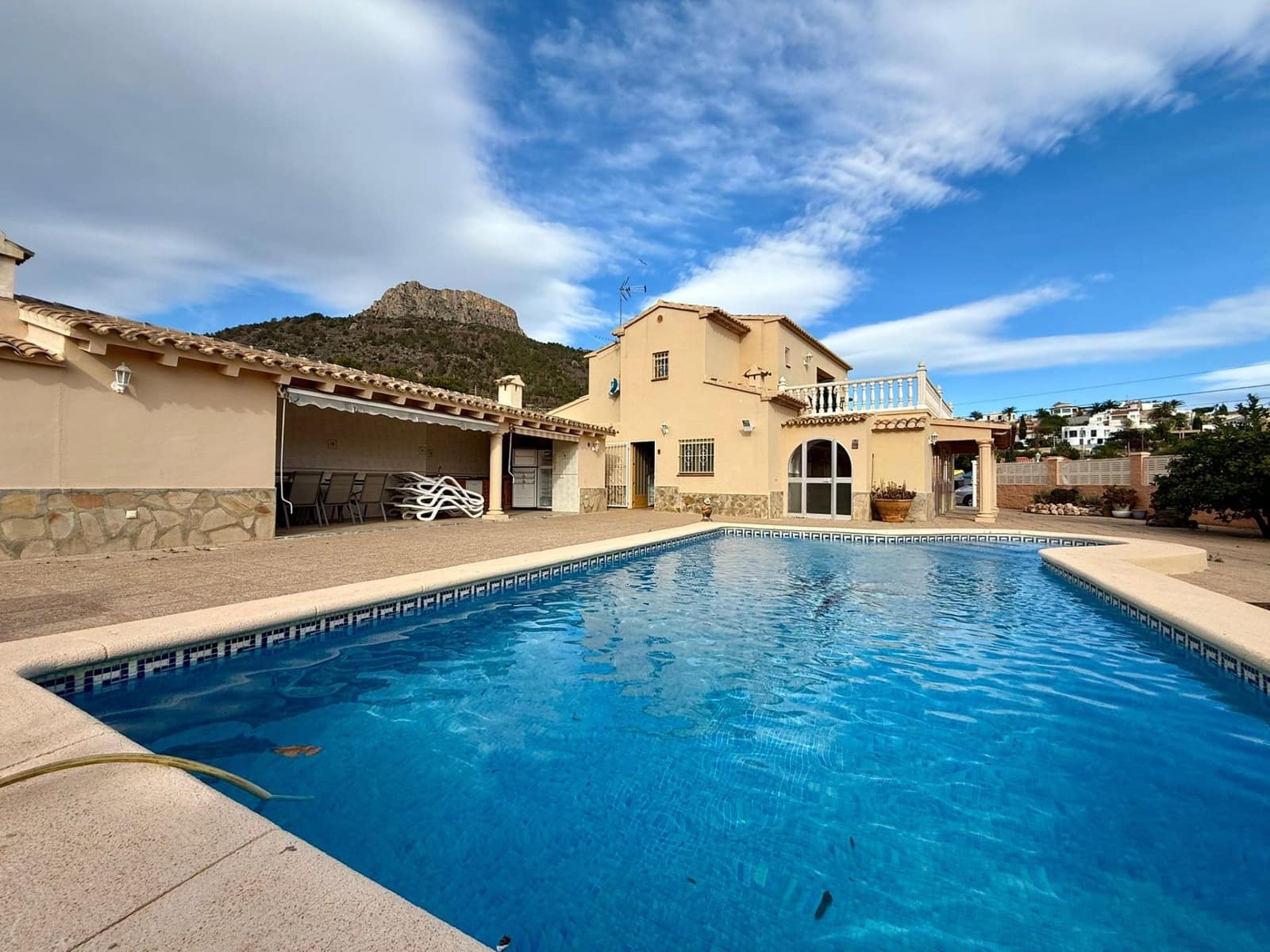 5 soverom Villa til salgs i Calpe / Calp - € 649 000 (Ref: 9208422)