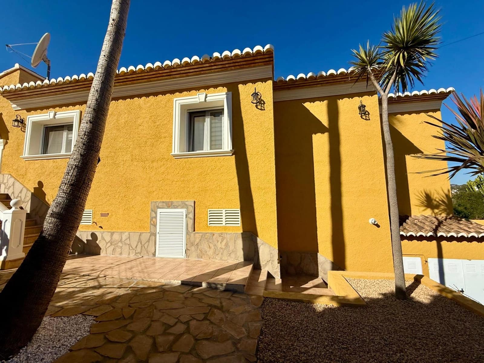 4 sypialnia Willa na sprzedaż w Calpe / Calp - 595 000 € (Ref: 9208423)