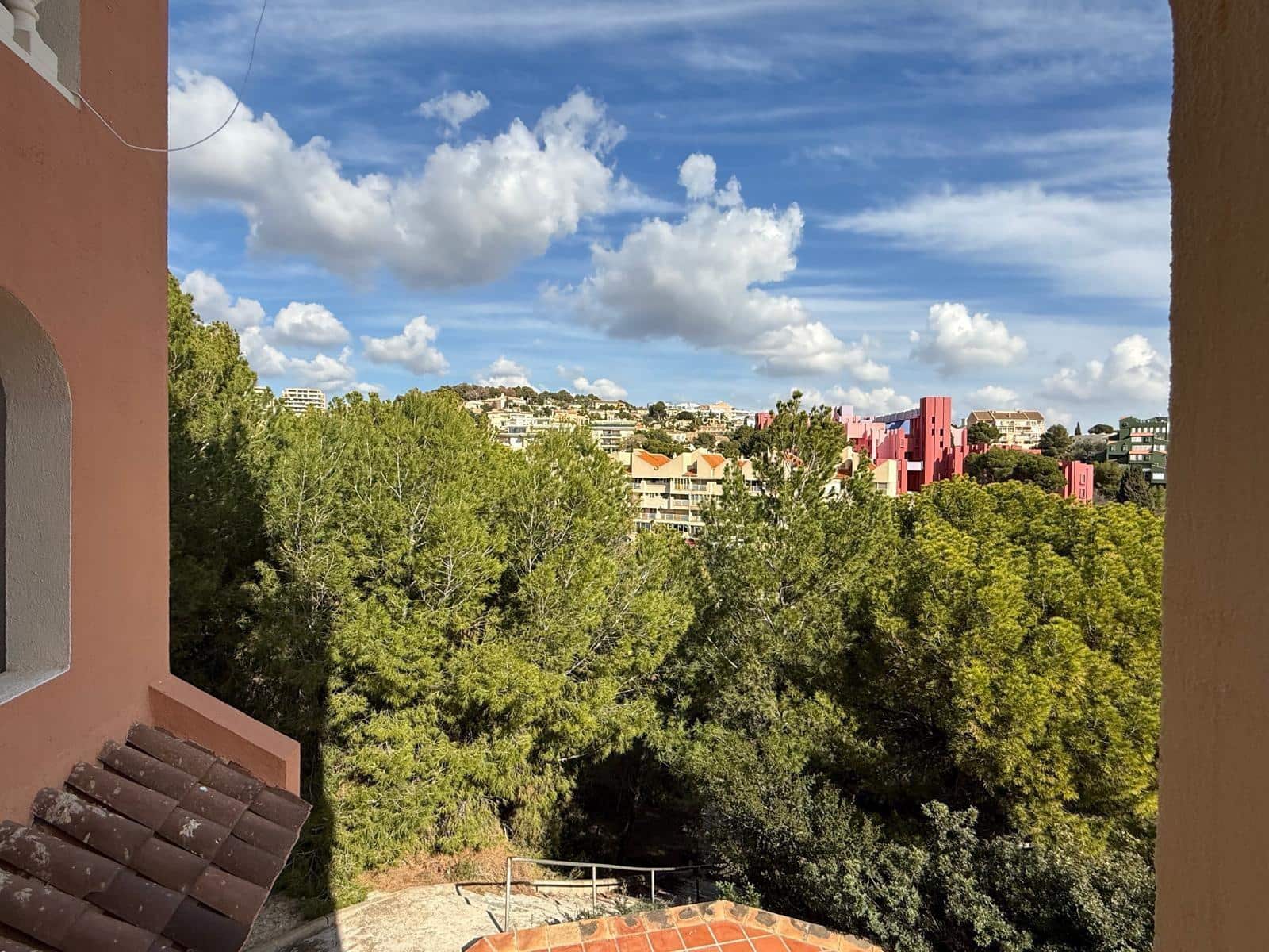 3 slaapkamer Halfvrijstaande villa te koop in Calpe / Calp - € 499.000 (Ref: 9208427)