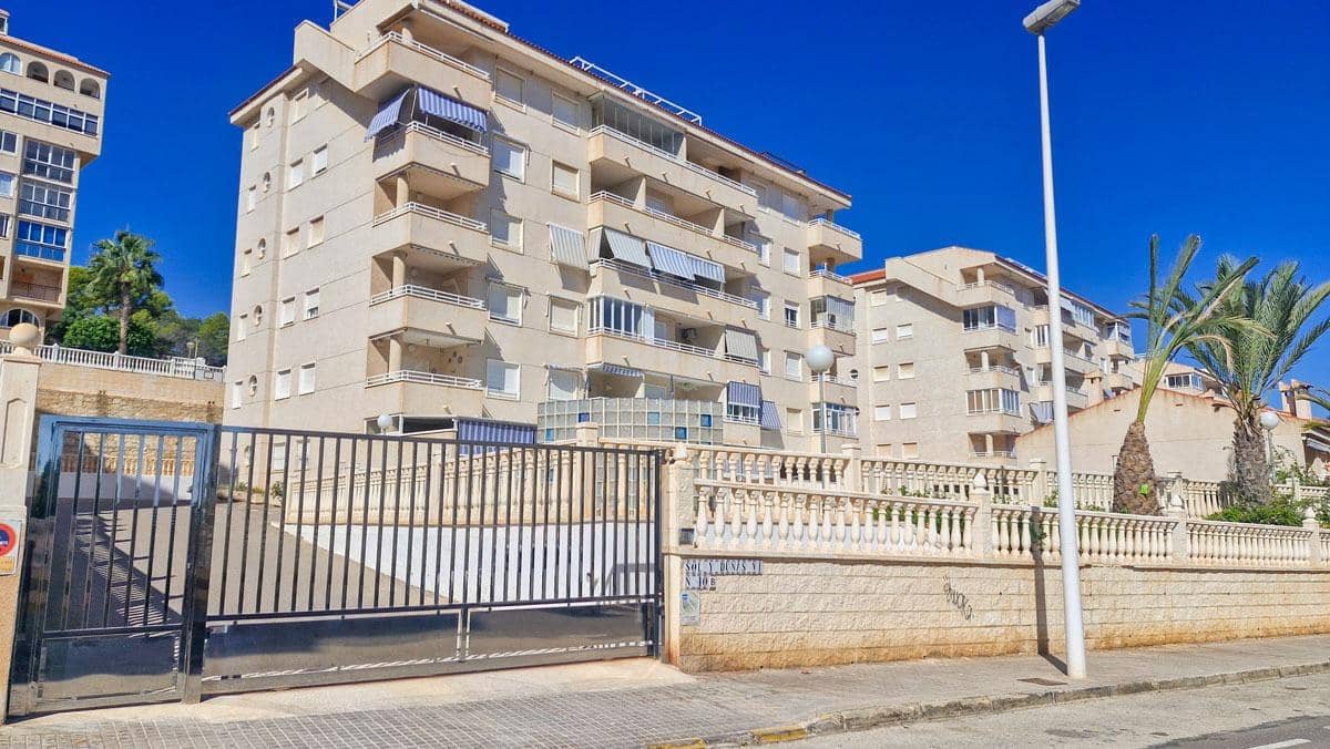 3 Zimmer Apartment zu verkaufen in Arenales del Sol mit Pool - 309.000 € (Ref: 9308620)